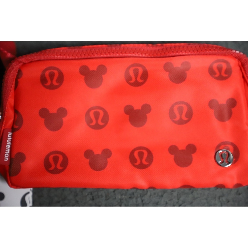 Lululemon x Disney Mickey Mouse Red Everywhere Belt Bag Fanny Pack NWT Rare - Picture 4 of 12